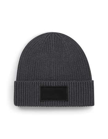 Gorro moderno con parche 2