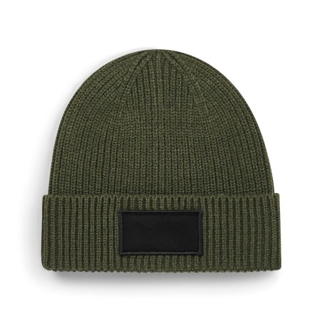 Trendy beanie with patch