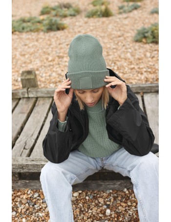 Beanie with wide turn-up and matching patch 2