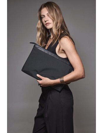 KIALMA by K-loop tablet/document padded holder