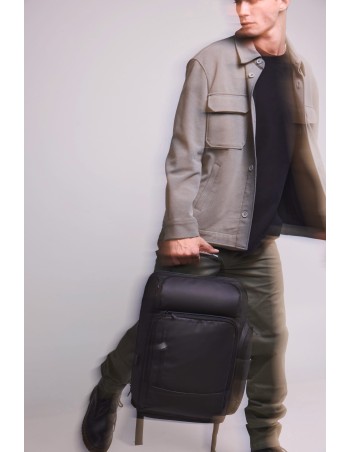 Business backpack with side cooler pocket 2