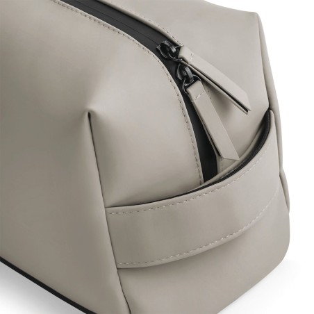 Shoe bag in matt polyurethane