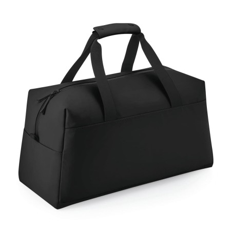 Travel bag in matt polyurethane