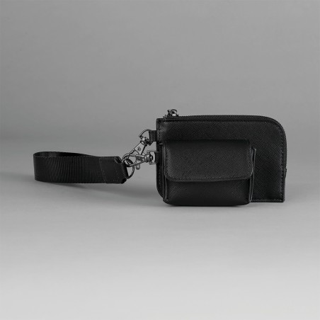 Boutique strap pouch