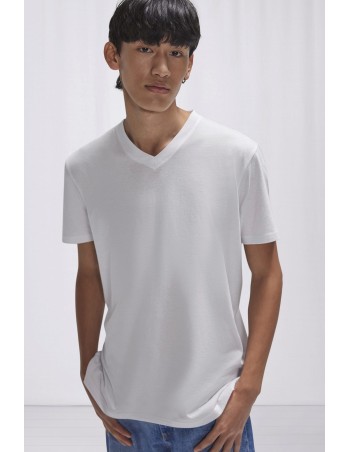 150 V-neck t-shirt