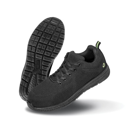 Recycled safety trainer