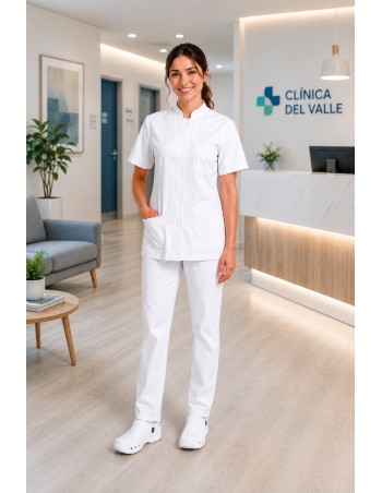 PIJAMA BLANCO SANITARIO CUELLO MAO + ZUECO BLANCO SANITARIO 2