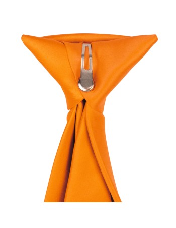 Corbata satinada con clip