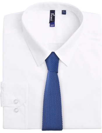 Slim knitted tie