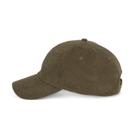 6-panel velvet cap