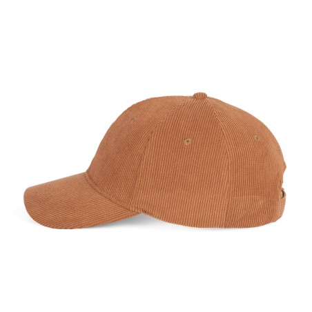 6-panel velvet cap