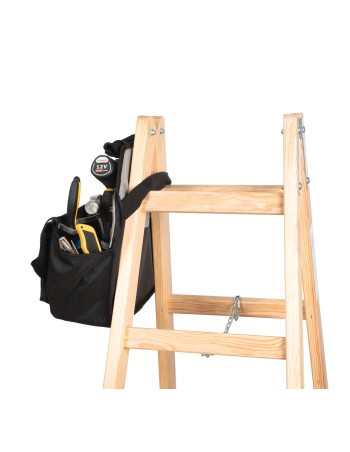 Tool bag suitable for portable ladders 2