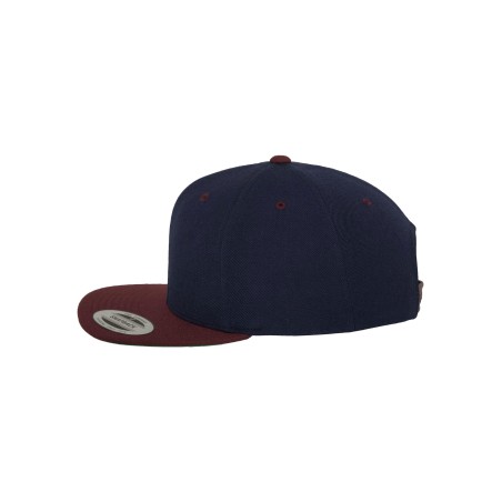 Classic two-tone snapback cap