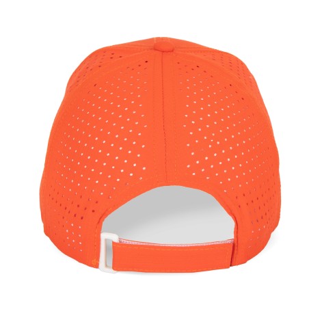 Gorra perforada - 6 paneles