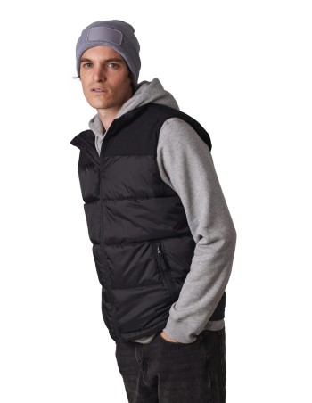 Beanie with patch